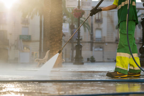 Best Pool Deck Cleaning  in Central Garage, VA